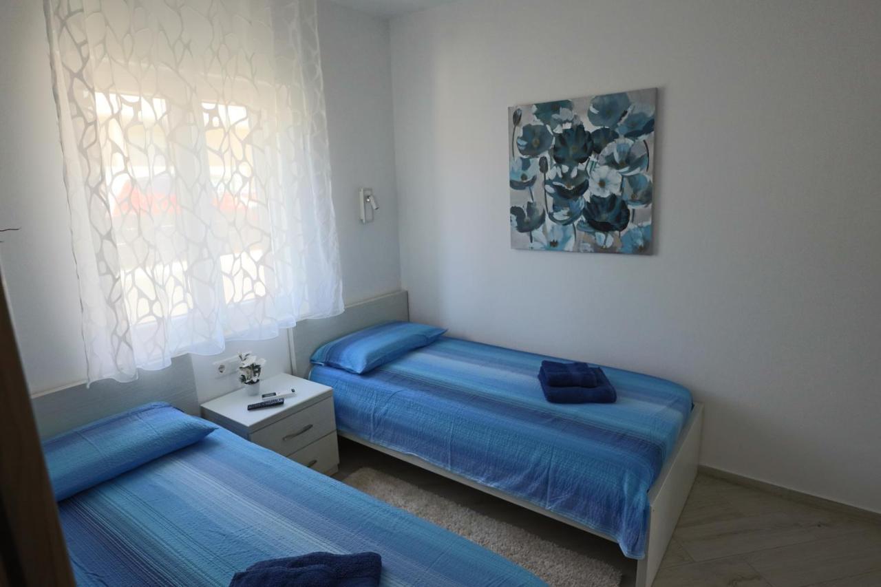 Villa La Bomboniera Slatine Bagian luar foto